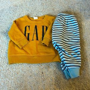 Gap sweat shirt and old navy pants